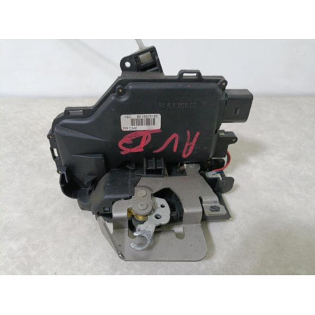 Serrure avant droit AUDI A4 1 PHASE 2 d’occasion