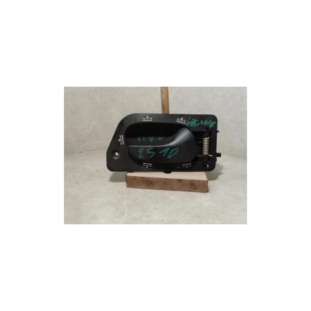 Poignee interieur avant droit RENAULT LAGUNA 2 PHASE 1 BREAK d’occasion