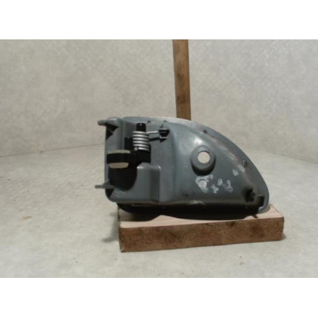 Poignee interieur avant droit RENAULT TWINGO 1 PHASE 1 d’occasion