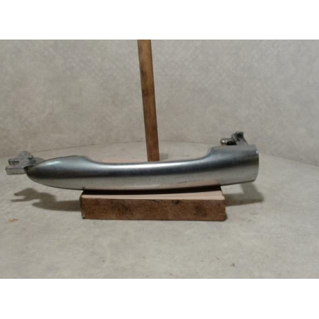 Poignee porte avant gauche RENAULT LAGUNA 2 PHASE 1 d’occasion
