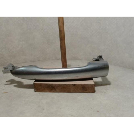 Poignee porte avant gauche RENAULT LAGUNA 2 PHASE 1 d’occasion