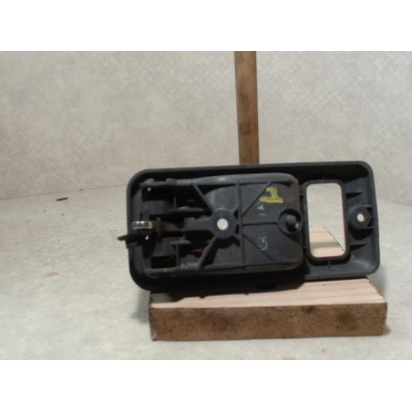 Poignee interieur arriere gauche MAZDA 626 2 PHASE 2 d’occasion