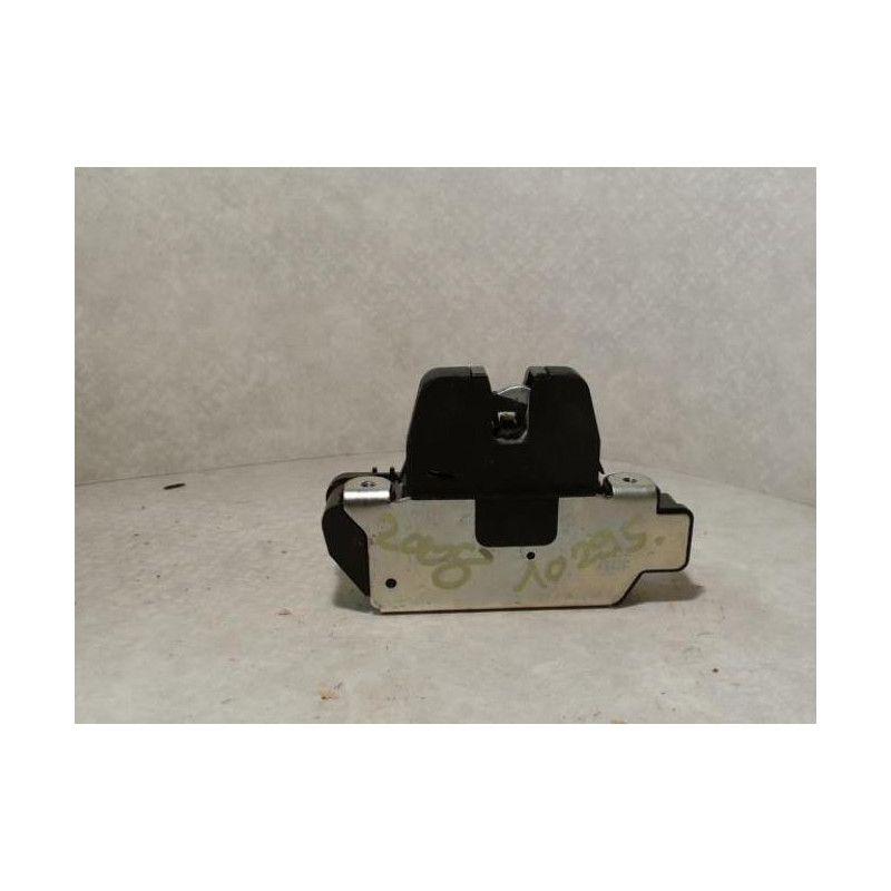 Serrure de hayon PEUGEOT 2008 1 PHASE 1 d’occasion