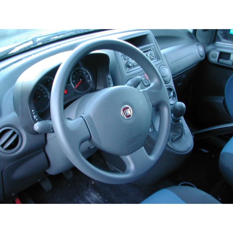 Poignee porte arriere droit VOLKSWAGEN POLO 3 PHASE 1 d’occasion