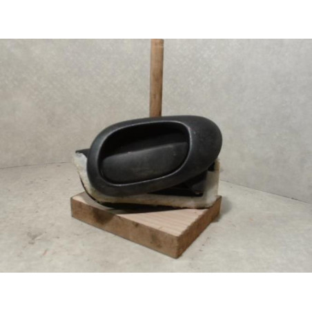 Poignee interieur avant droit PEUGEOT 206 PHASE 1 d’occasion