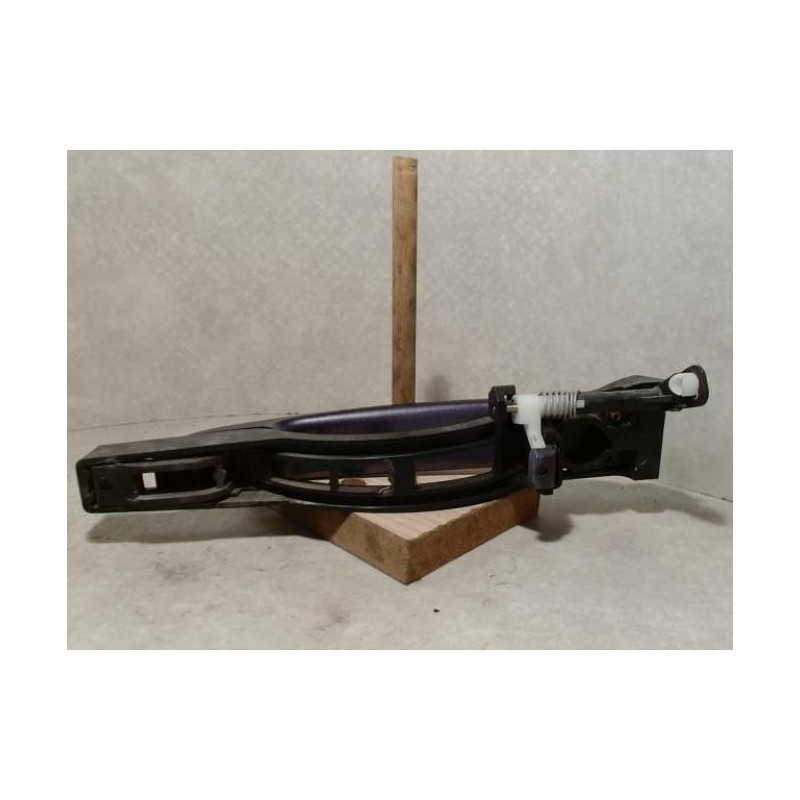 Poignee porte avant droit PEUGEOT 307 PHASE 1 d’occasion