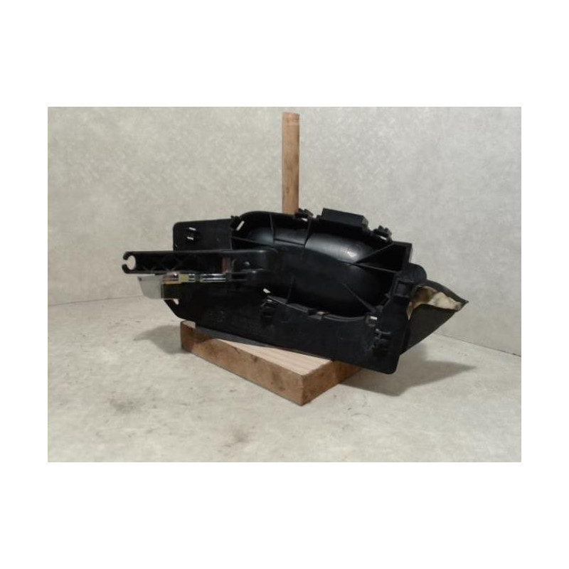 Poignee interieur avant droit PEUGEOT 307 PHASE 1 d’occasion