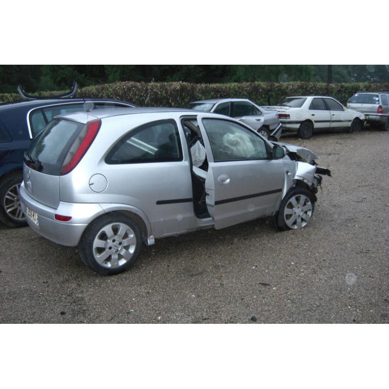 Serrure avant droit OPEL CORSA C PHASE 1 d’occasion