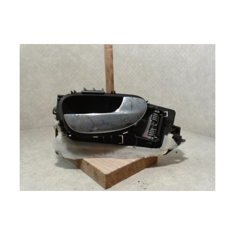Poignee interieur arriere droit PEUGEOT 307 PHASE 1 d’occasion