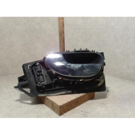 Poignee porte arriere gauche PEUGEOT 307 PHASE 1 d’occasion