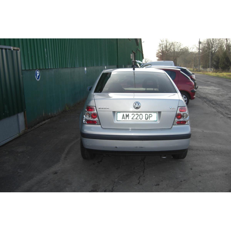 Poignee porte arriere gauche VOLKSWAGEN BORA d’occasion