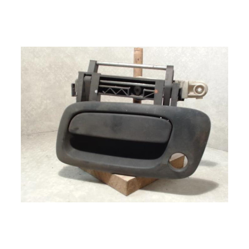 Poignee porte avant gauche OPEL ZAFIRA A PHASE 1 d’occasion