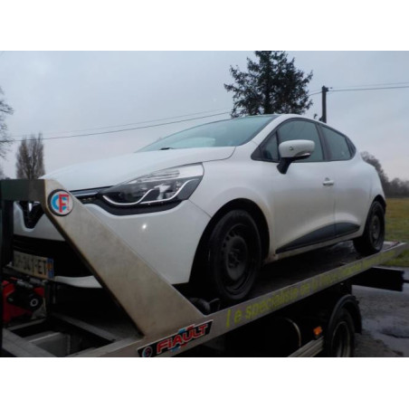 Feu arriere secondaire gauche (feux) RENAULT CLIO 4 PHASE 1 d’occasion