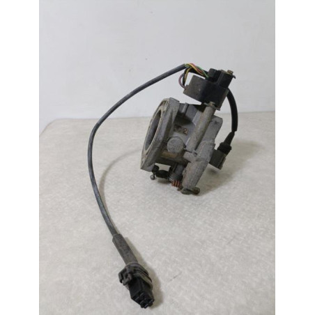 Boitier papillon RENAULT R25 PHASE 1 d’occasion