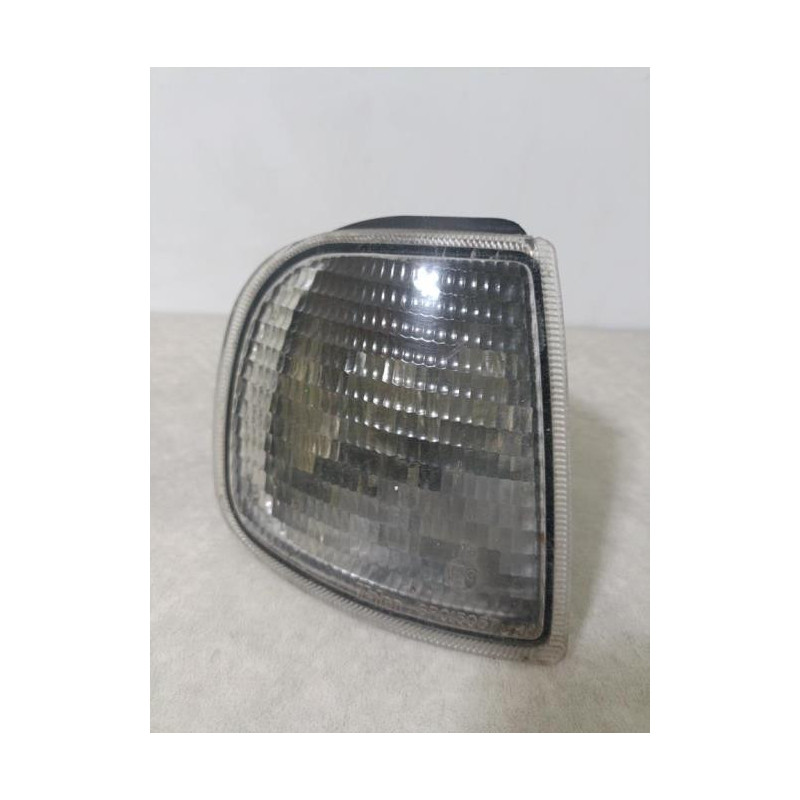 Optique avant secondaire droit (feux)(clignotant) SEAT IBIZA 2 PHASE 2 d’occasion