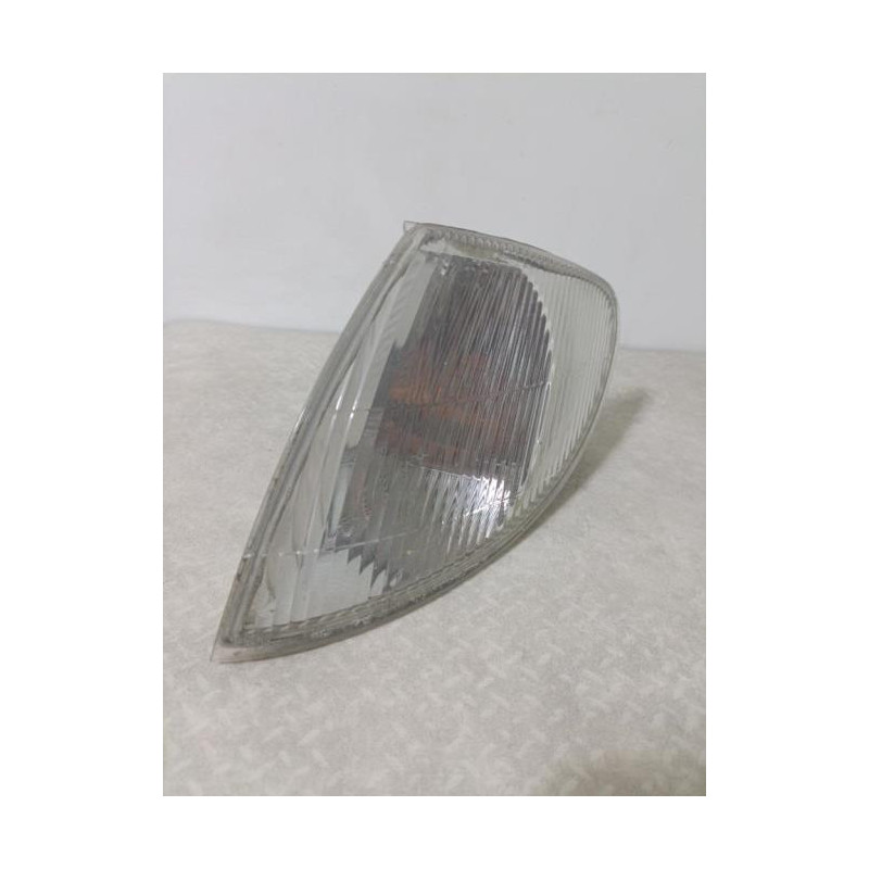 Optique avant secondaire gauche (feux)(clignotant) RENAULT MEGANE 1 PHASE 1 d’occasion