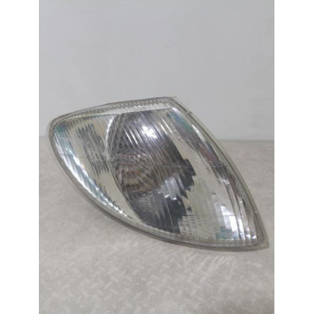 Optique avant secondaire droit (feux)(clignotant) RENAULT MEGANE 1 PHASE 1 d’occasion