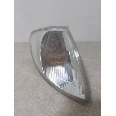 Optique avant secondaire droit (feux)(clignotant) RENAULT MEGANE 1 PHASE 1 d’occasion