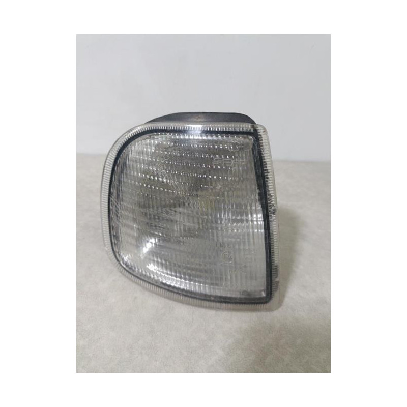 Optique avant secondaire droit (feux)(clignotant) SEAT IBIZA 2 PHASE 2 d’occasion