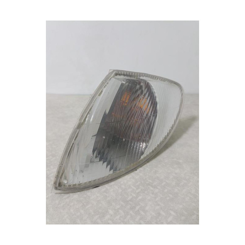 Optique avant secondaire gauche (feux)(clignotant) RENAULT MEGANE 1 PHASE 1 d’occasion
