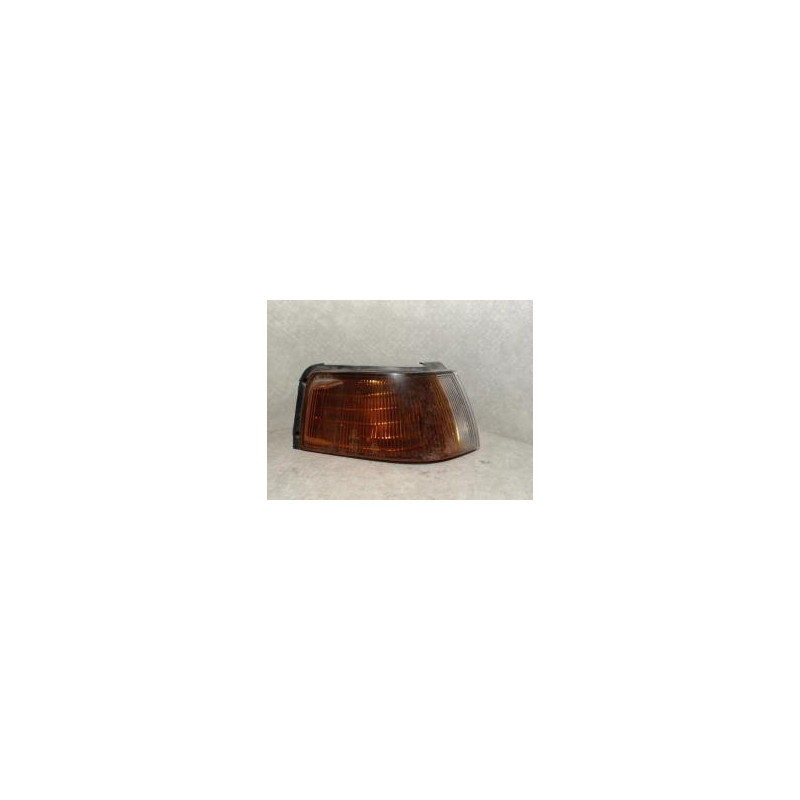 Optique avant secondaire gauche (feux)(clignotant) MAZDA 323 4 PHASE 1 d’occasion