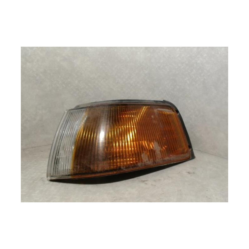 Optique avant principal droit (feux)(phare) MAZDA 323 4 PHASE 1 d’occasion