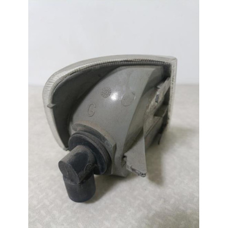 Optique avant secondaire gauche (feux)(clignotant) PEUGEOT 405 PHASE 1 d’occasion
