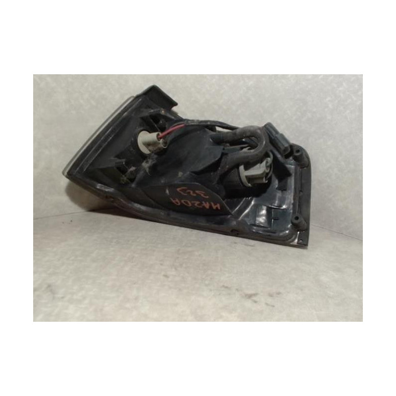 Optique avant secondaire droit (feux)(clignotant) MAZDA  d’occasion
