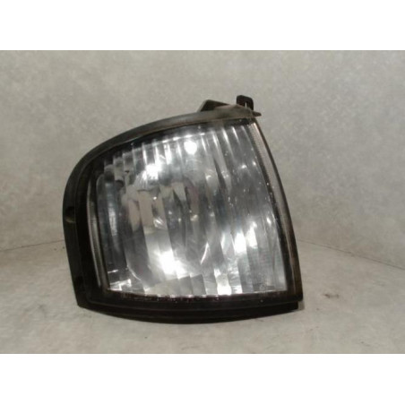 Optique avant secondaire droit (feux)(clignotant) MAZDA 2.5 TD 110 12V d’occasion