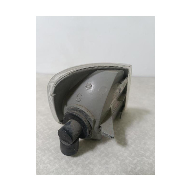 Optique avant secondaire gauche (feux)(clignotant) PEUGEOT 405 PHASE 1 d’occasion