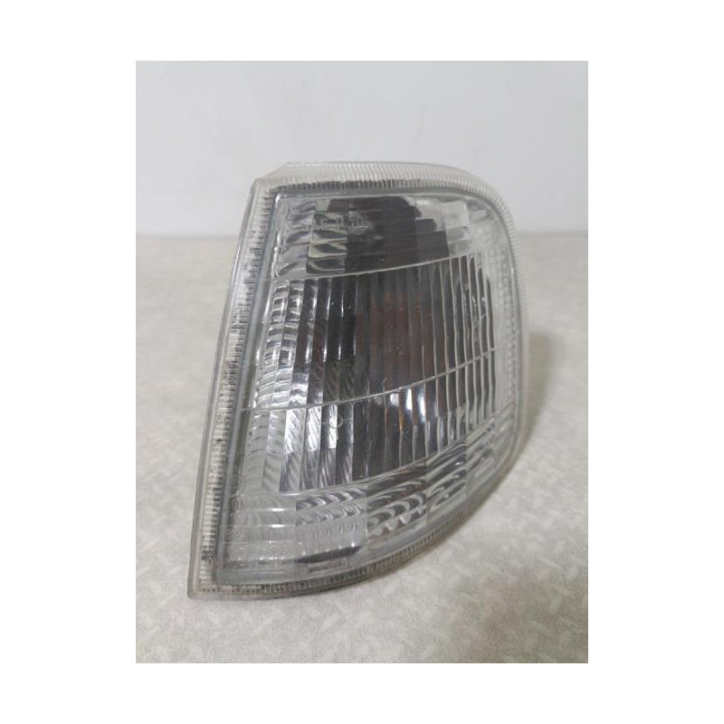Optique avant secondaire gauche (feux)(clignotant) PEUGEOT 405 PHASE 1 d’occasion