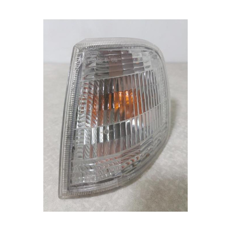 Optique avant secondaire gauche (feux)(clignotant) PEUGEOT 405 PHASE 1 d’occasion