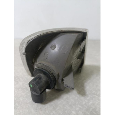 Optique avant secondaire gauche (feux)(clignotant) PEUGEOT 405 PHASE 1 d’occasion