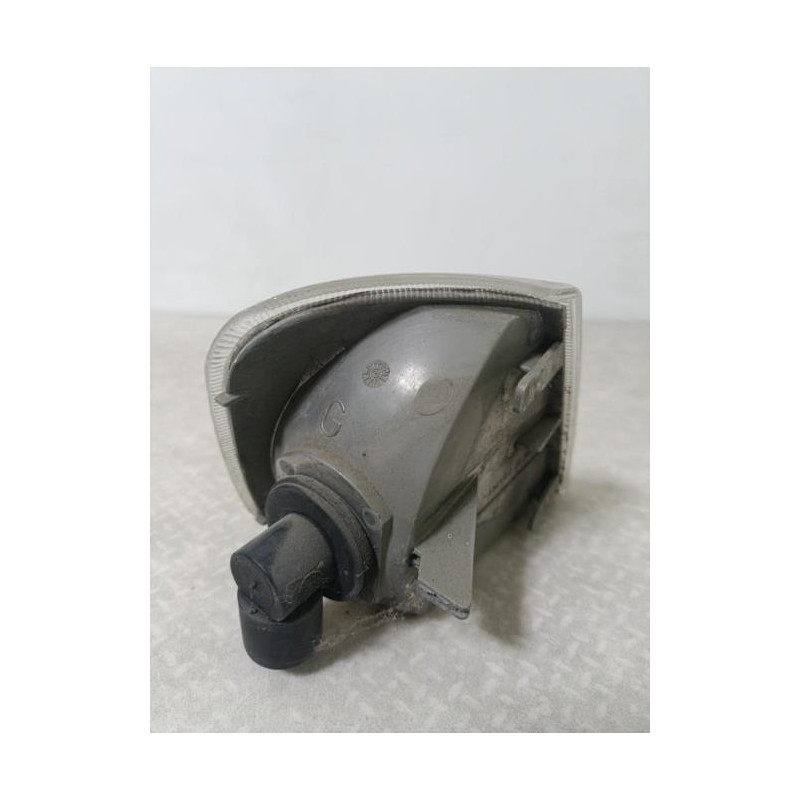 Optique avant secondaire gauche (feux)(clignotant) PEUGEOT 405 PHASE 1 d’occasion