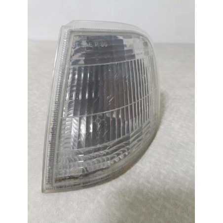 Optique avant secondaire gauche (feux)(clignotant) PEUGEOT 1.9 110 8V d’occasion
