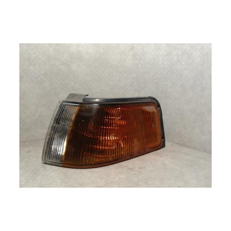 Optique avant secondaire gauche (feux)(clignotant) MAZDA 323 6 d’occasion