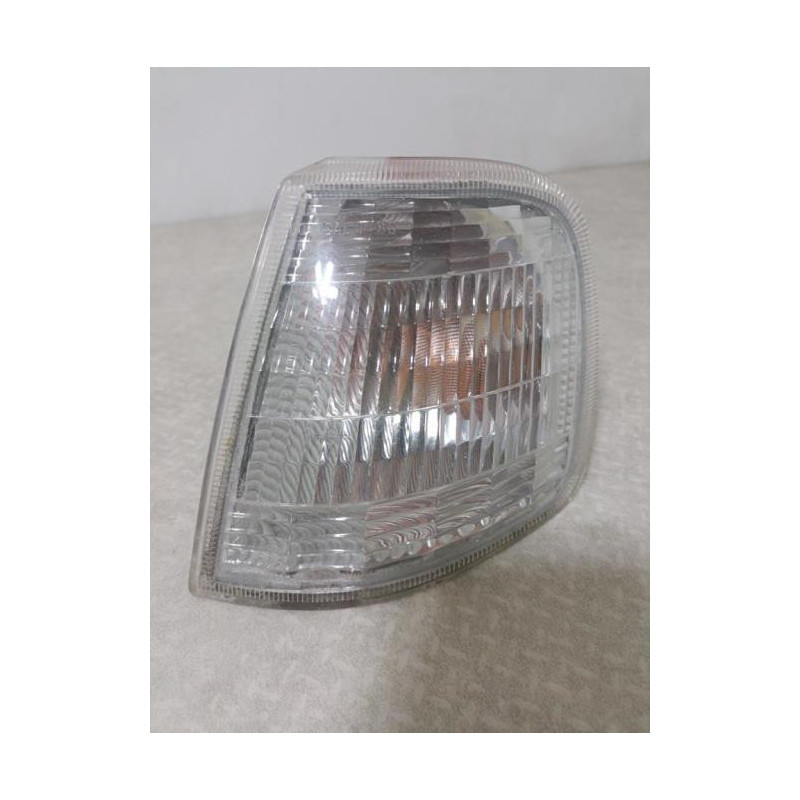 Optique avant secondaire gauche (feux)(clignotant) PEUGEOT 405 PHASE 2 BREAK d’occasion