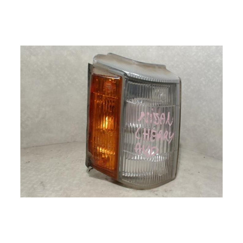 Optique avant secondaire droit (feux)(clignotant) NISSAN  d’occasion