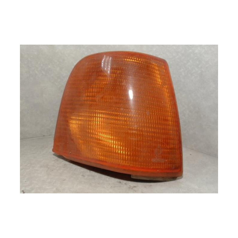 Optique avant secondaire droit (feux)(clignotant) AUDI  d’occasion