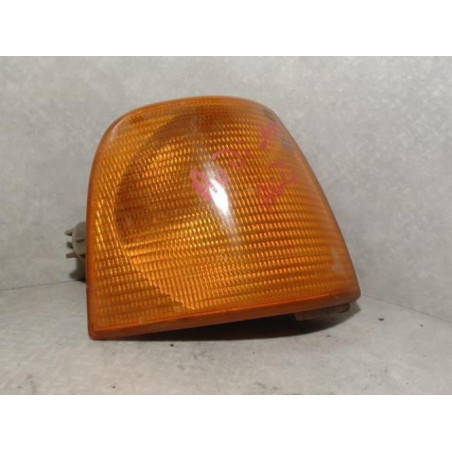 Optique avant secondaire droit (feux)(clignotant) AUDI  d’occasion