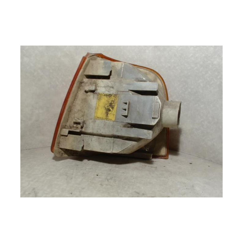 Optique avant secondaire droit (feux)(clignotant) AUDI 100 2 PHASE 1 d’occasion