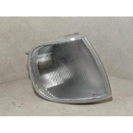 Optique avant secondaire droit (feux)(clignotant) VOLKSWAGEN POLO 3 PHASE 1 d’occasion