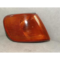 Optique avant secondaire droit (feux)(clignotant) AUDI A6 1 d’occasion