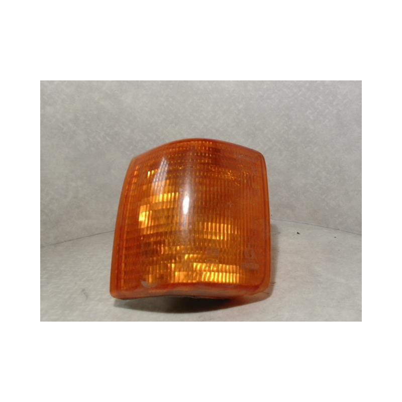 Optique avant secondaire droit (feux)(clignotant) AUDI  d’occasion