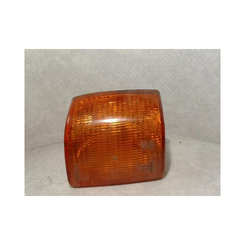 Optique avant secondaire gauche (feux)(clignotant) AUDI  d’occasion