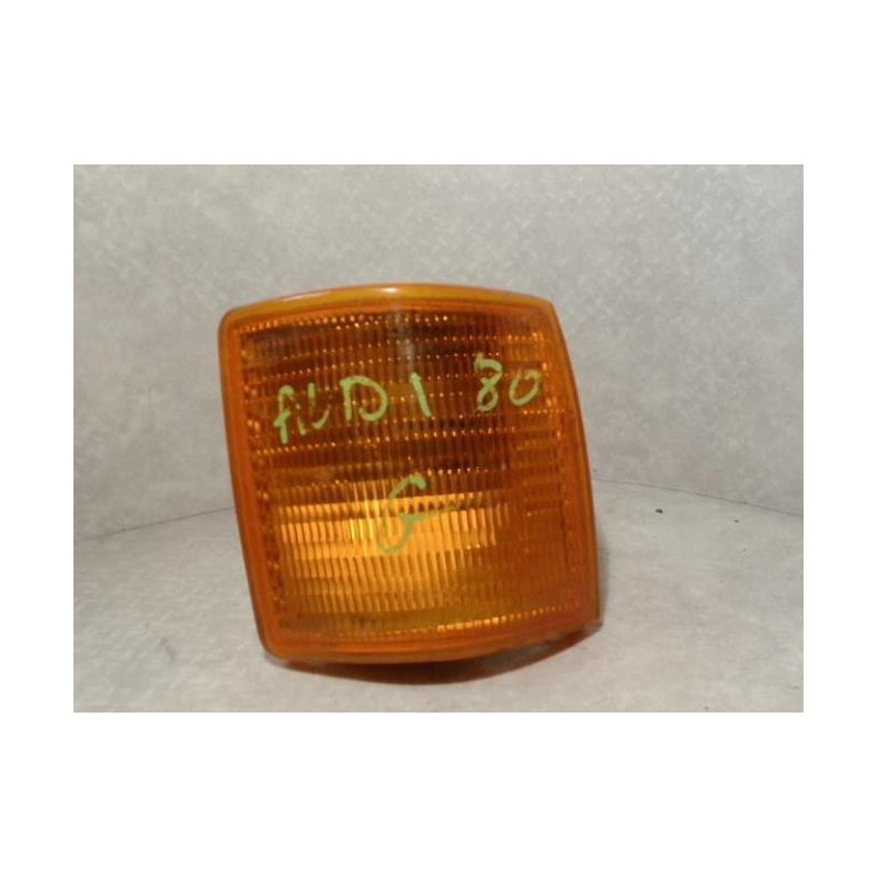 Optique avant secondaire gauche (feux)(clignotant) AUDI  d’occasion