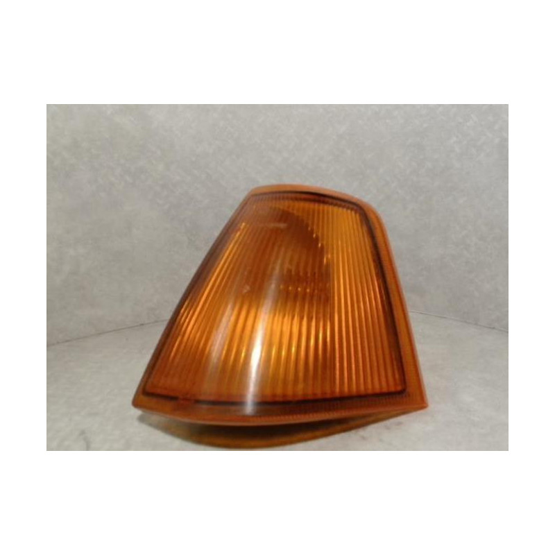Optique avant secondaire gauche (feux)(clignotant) VOLVO 440 PHASE 1 d’occasion