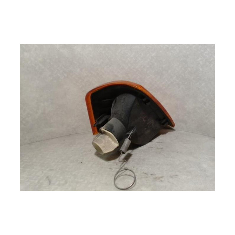 Optique avant secondaire gauche (feux)(clignotant) VOLVO 440 PHASE 1 d’occasion
