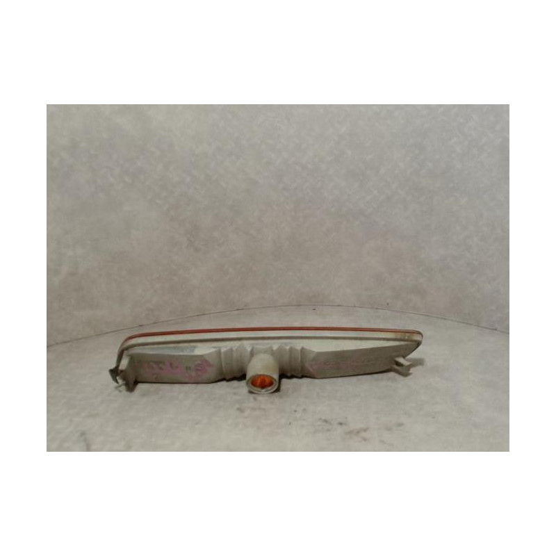 Repetiteur clignotant avant droit  (Feux) VOLVO V 40 1 PHASE 2 BREAK d’occasion