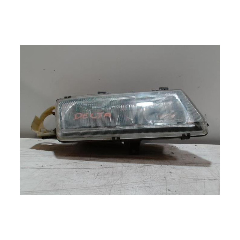 Optique avant principal droit (feux)(phare) LANCIA DELTA 2 d’occasion